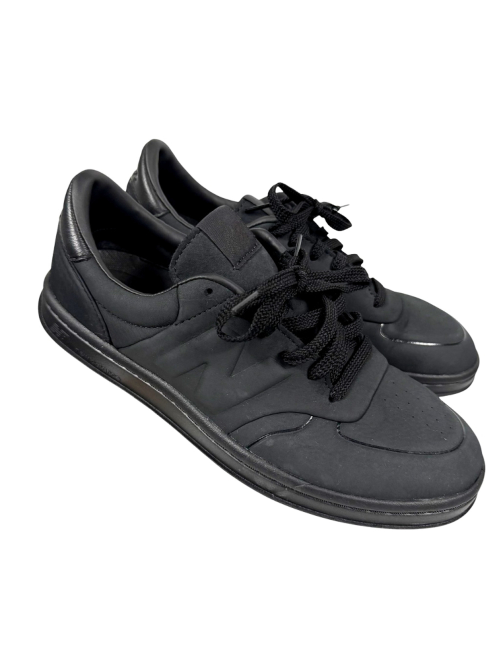 New Balance Low Top Sneakers All Black Lace Up Casual U500D1OT Men's Size 8.5
